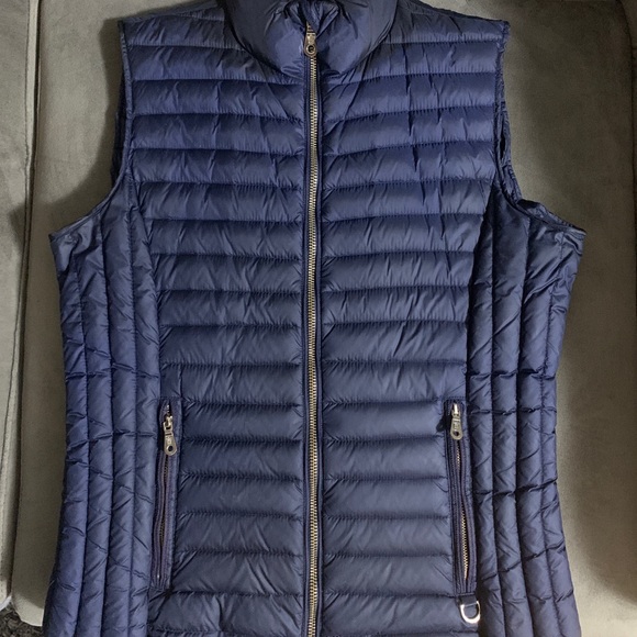 Massimo Dutti down vest - Picture 1 of 5